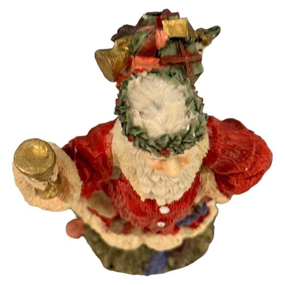 The International Santa Collection Father Christmas England SC02 Figurine 5in - Picture 7 of 8